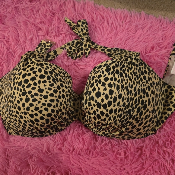 38DDD swim - Picture 3 of 11